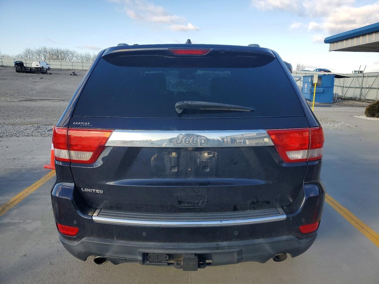 2011 JEEP GRAND CHEROKEE LIMITED photo 6