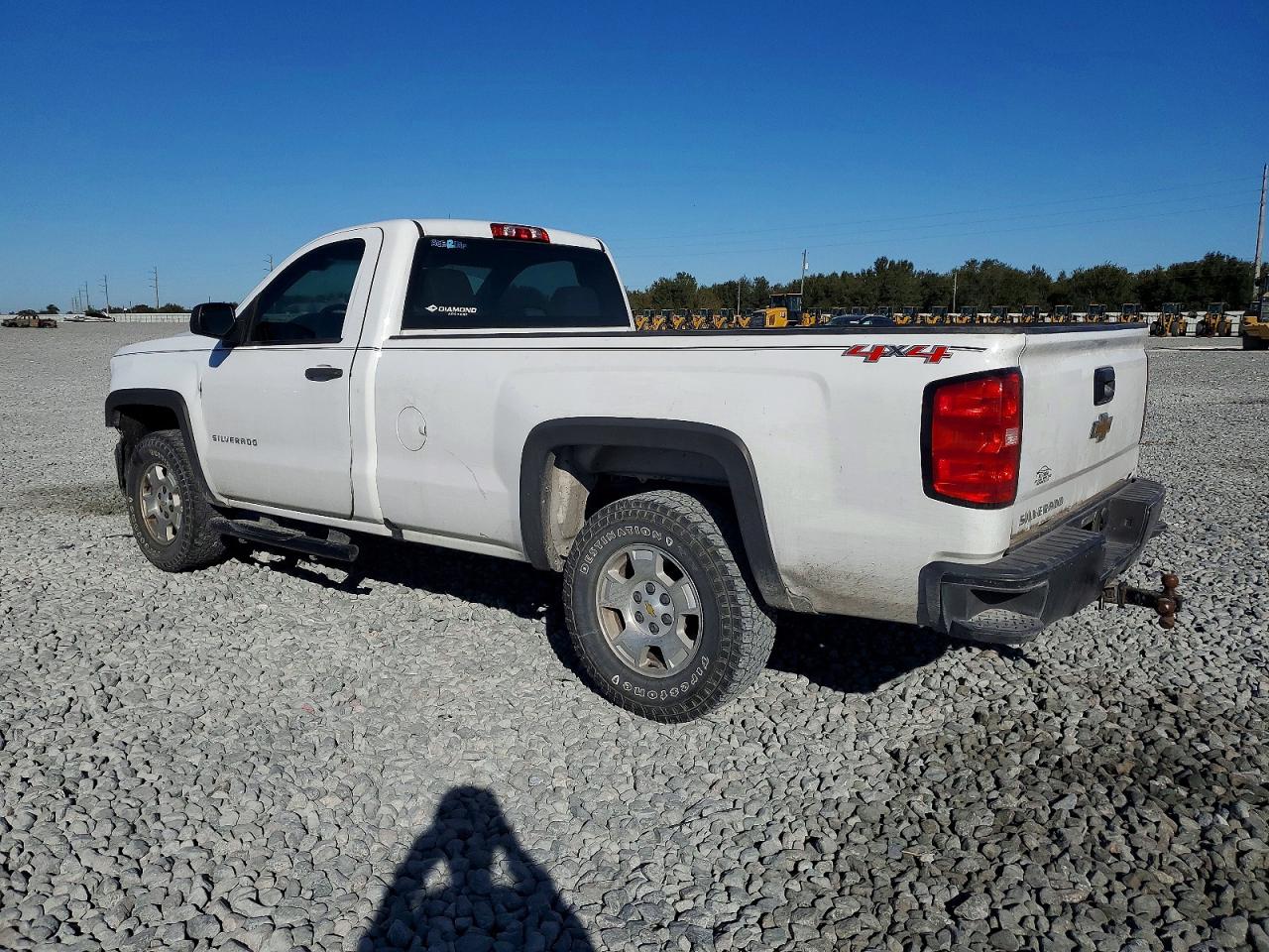 2018 CHEVROLET SILVERADO K1500 photo 2