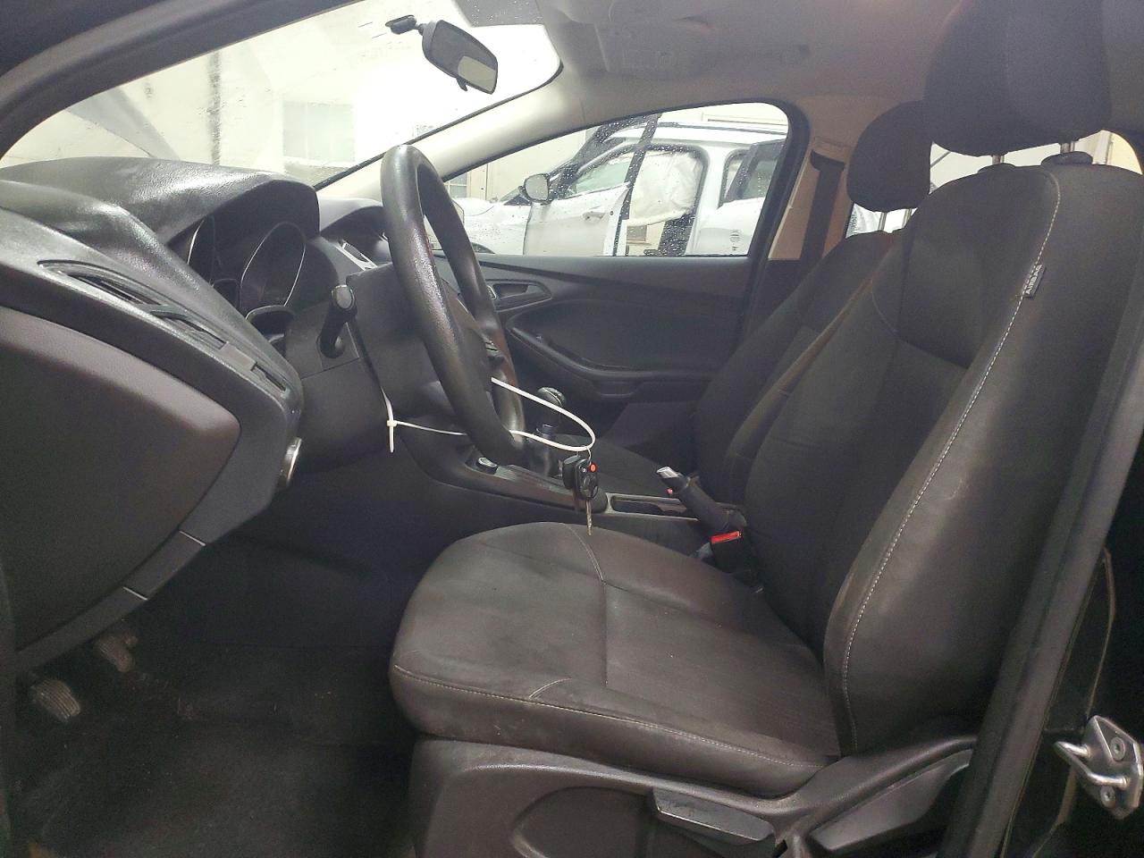 2015 FORD FOCUS S photo 7
