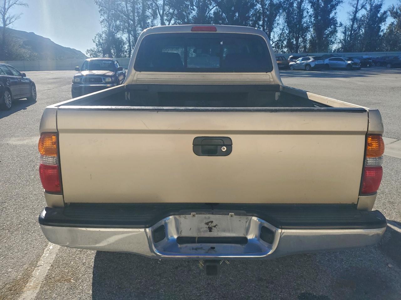 2004 TOYOTA TACOMA DOUBLE CAB photo 6