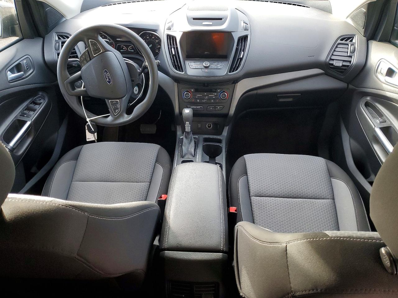 2017 FORD ESCAPE SE photo 22