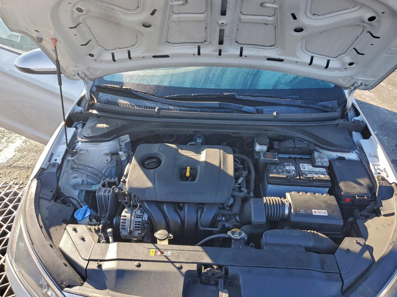 2019 HYUNDAI ELANTRA SE photo 31