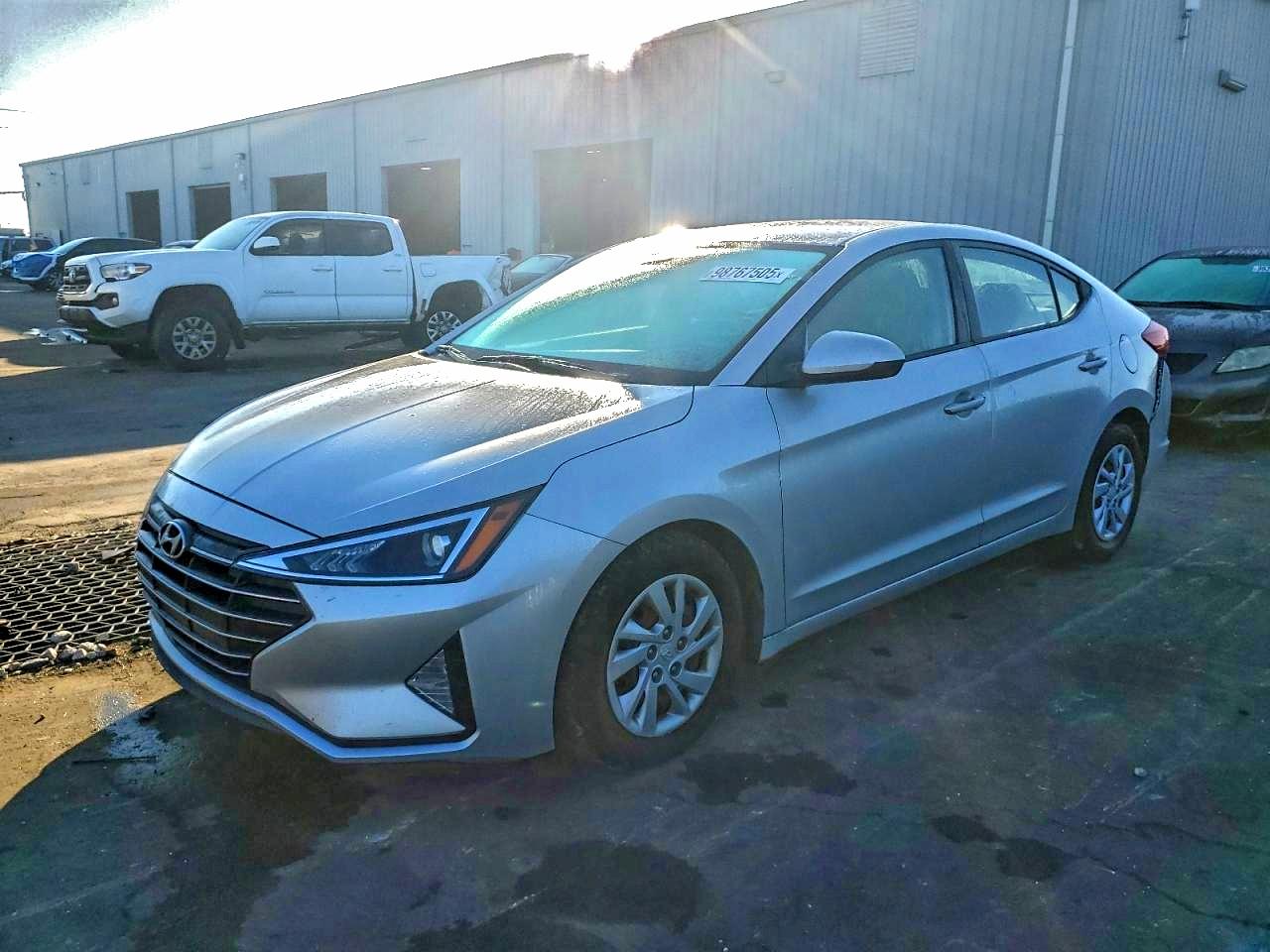 2019 HYUNDAI ELANTRA