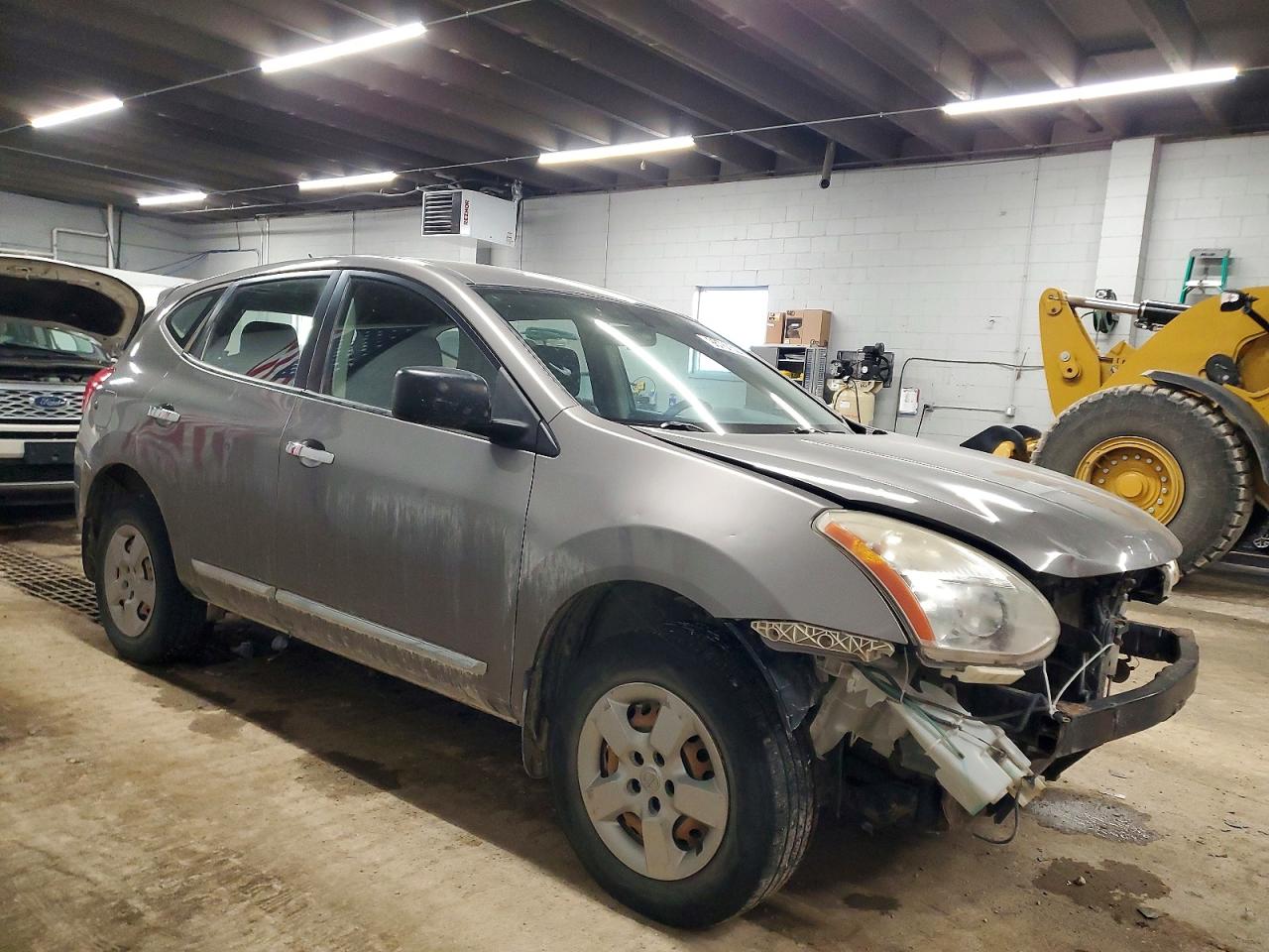 2013 NISSAN ROGUE S photo 4