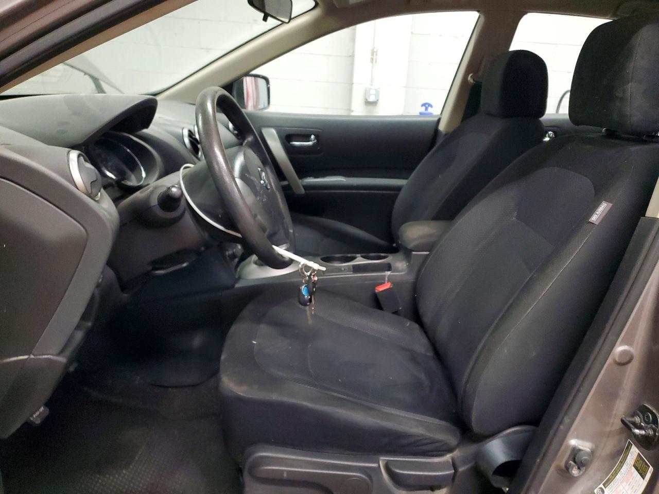2013 NISSAN ROGUE S photo 7