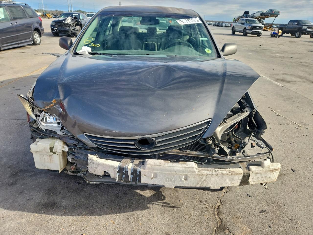 2005 TOYOTA CAMRY LE photo 5