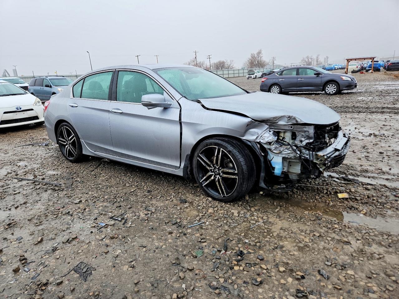 2016 HONDA ACCORD TOURING photo 4