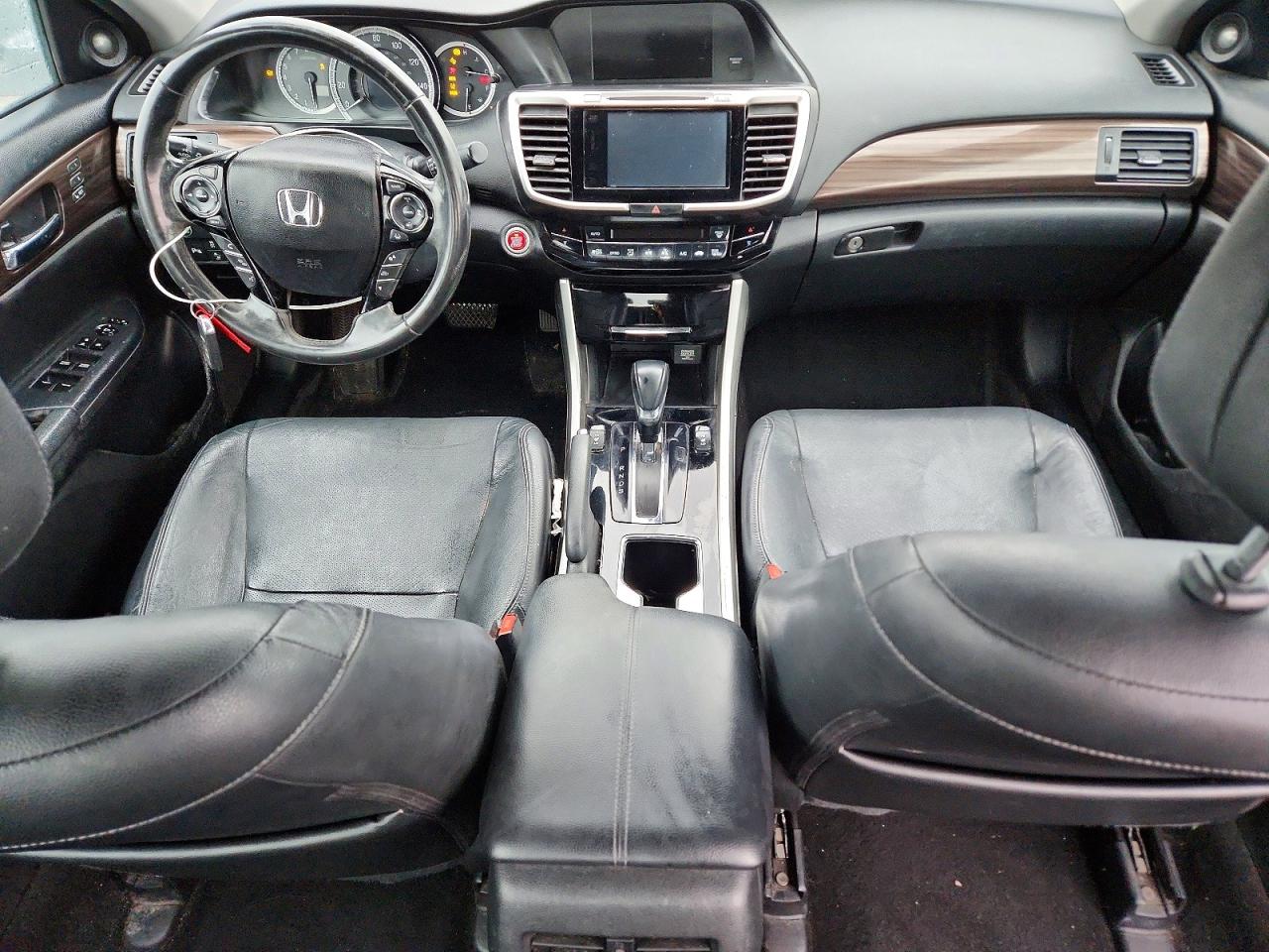 2016 HONDA ACCORD TOURING photo 8