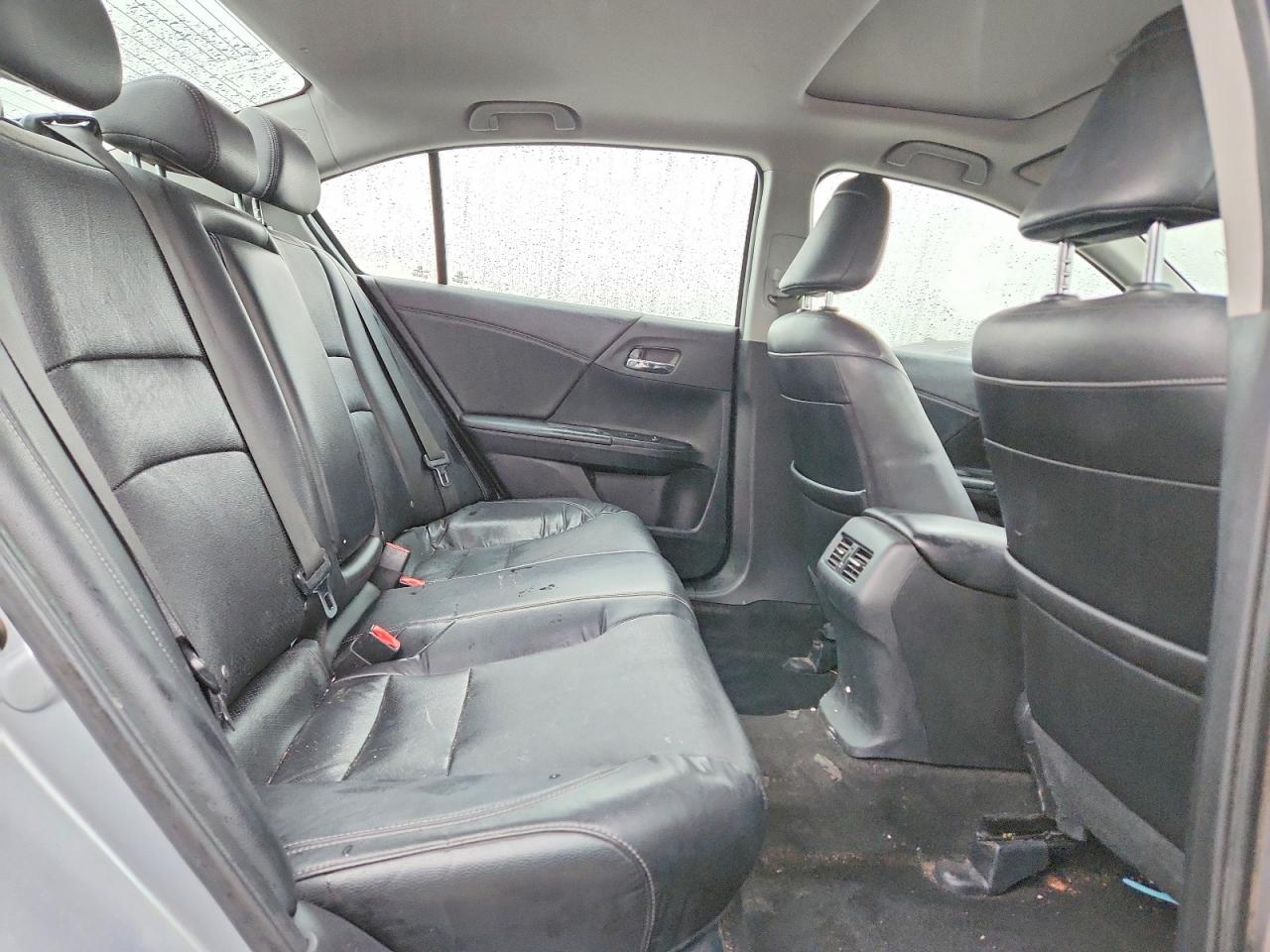2016 HONDA ACCORD TOURING photo 10