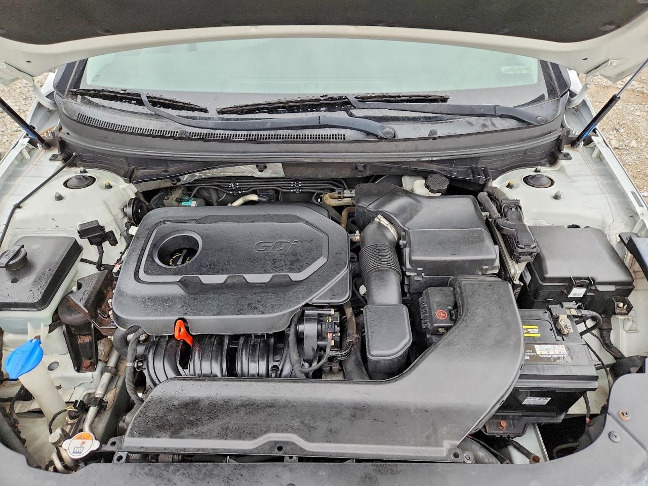 2015 HYUNDAI SONATA SE photo 11