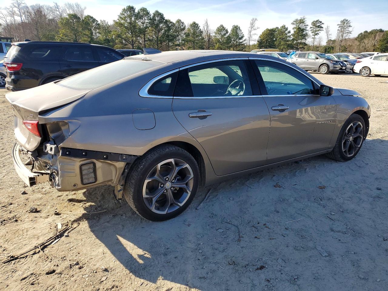 2023 CHEVROLET MALIBU LT photo 5