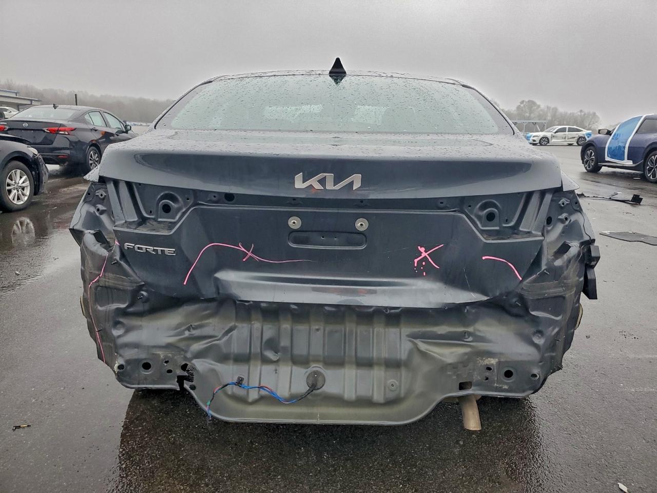 2023 KIA FORTE LX photo 6