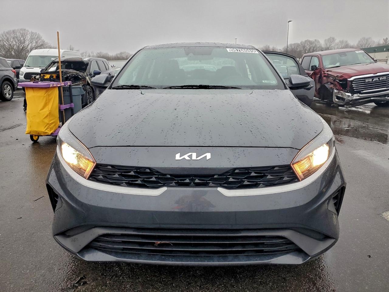 2023 KIA FORTE LX photo 5