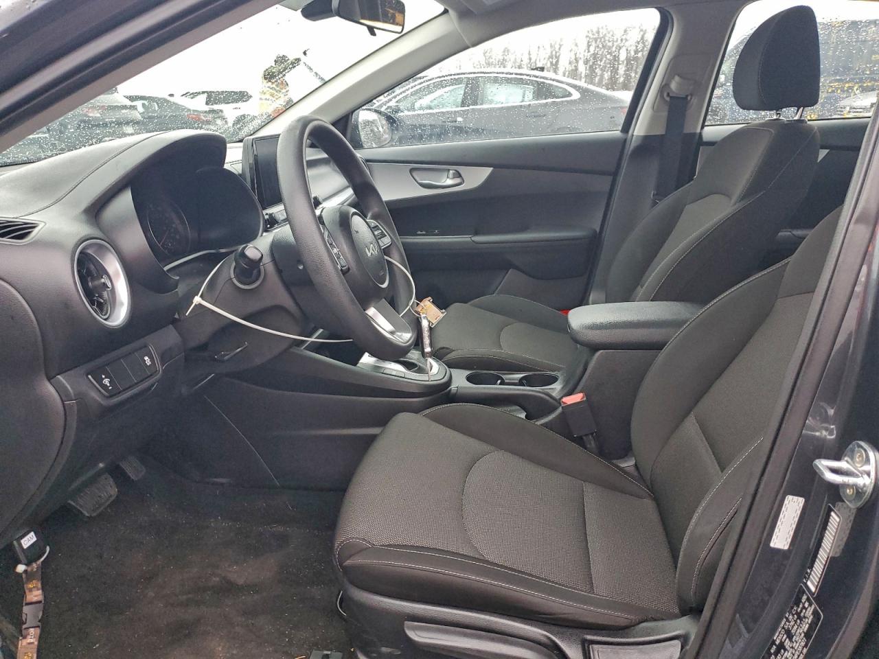 2023 KIA FORTE LX photo 7