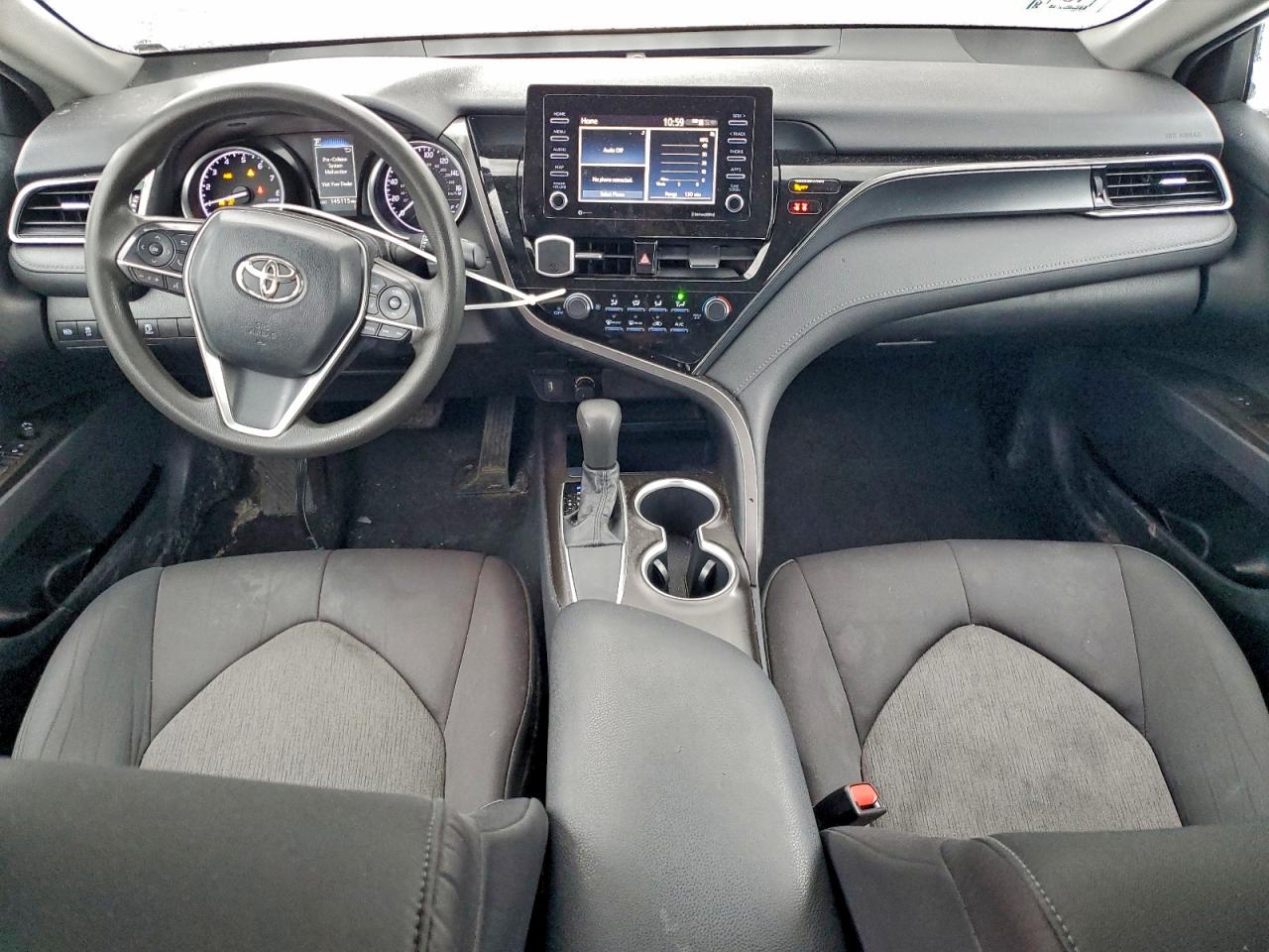 2021 TOYOTA CAMRY LE photo 22