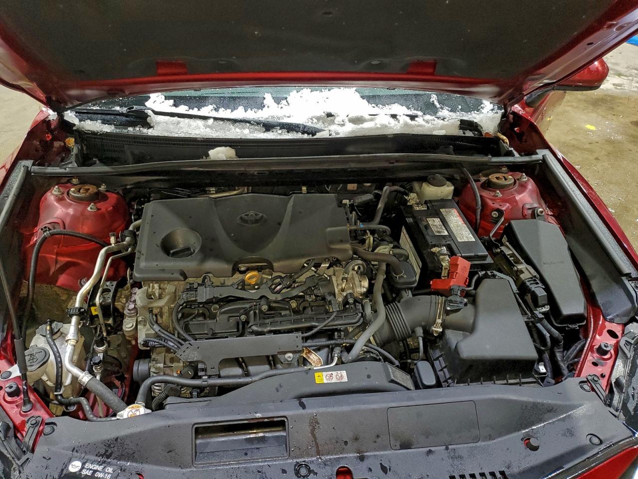 2021 TOYOTA CAMRY LE photo 31