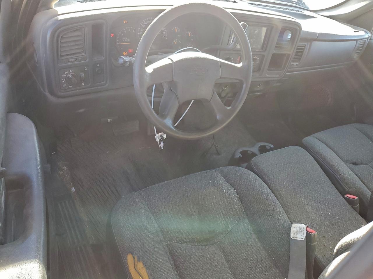 2005 CHEVROLET SILVERADO C1500 photo 8