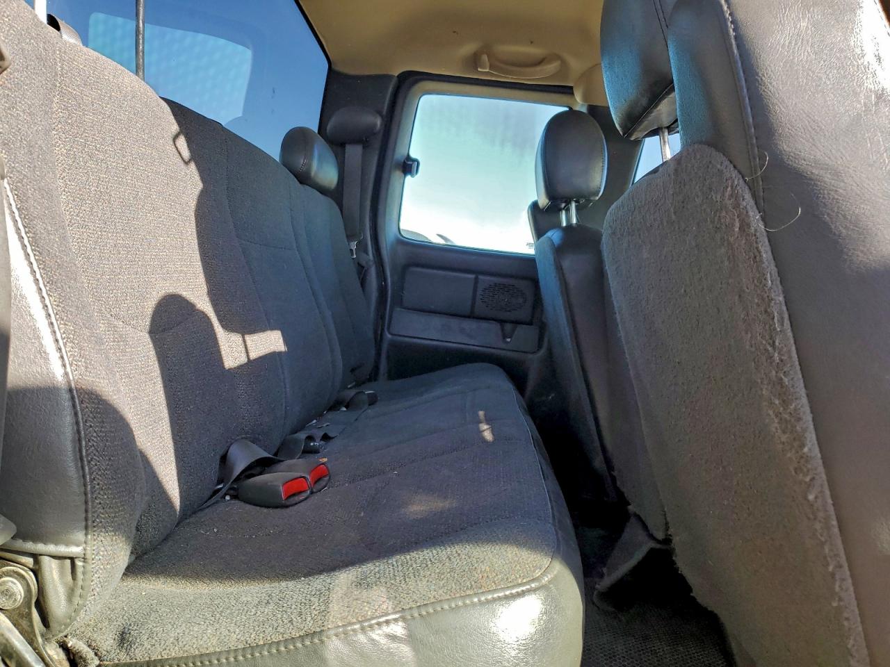 2005 CHEVROLET SILVERADO C1500 photo 10