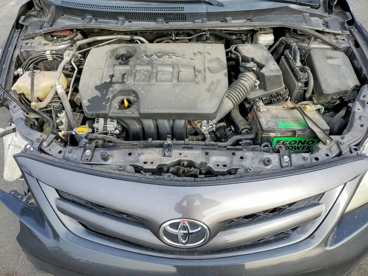 2013 TOYOTA COROLLA photo 11
