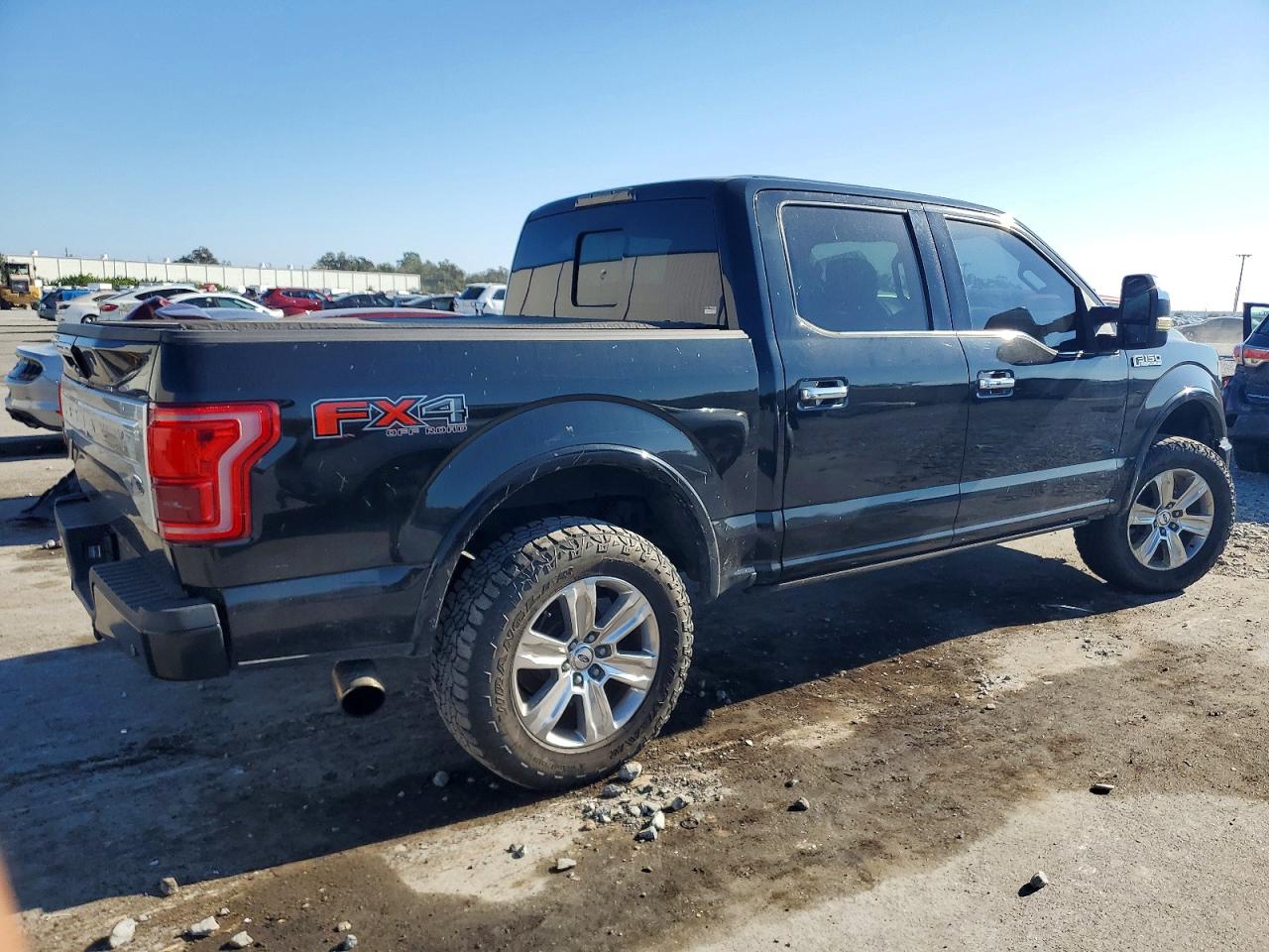 2015 FORD F150 SUPERCREW photo 3