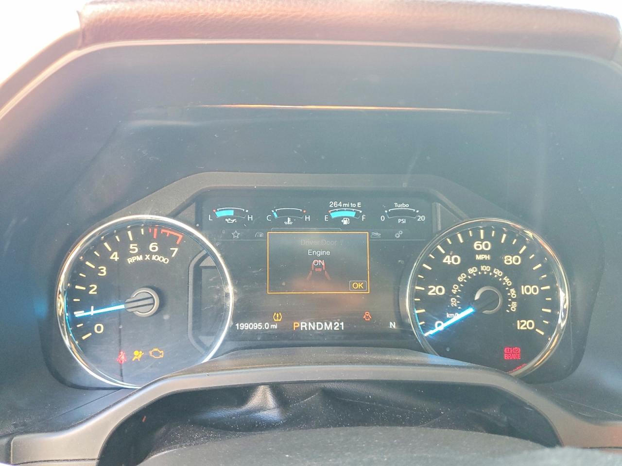 2015 FORD F150 SUPERCREW photo 9