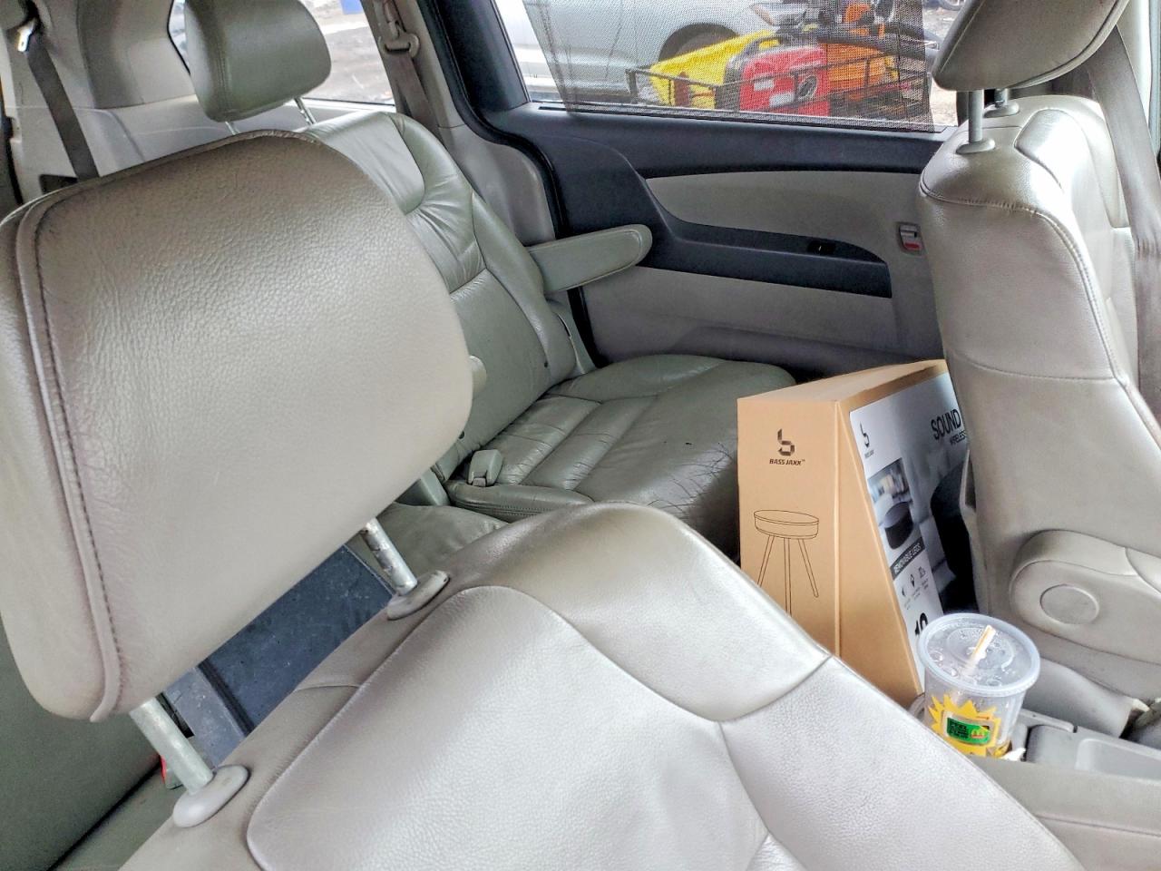 2012 HONDA ODYSSEY EXL photo 11
