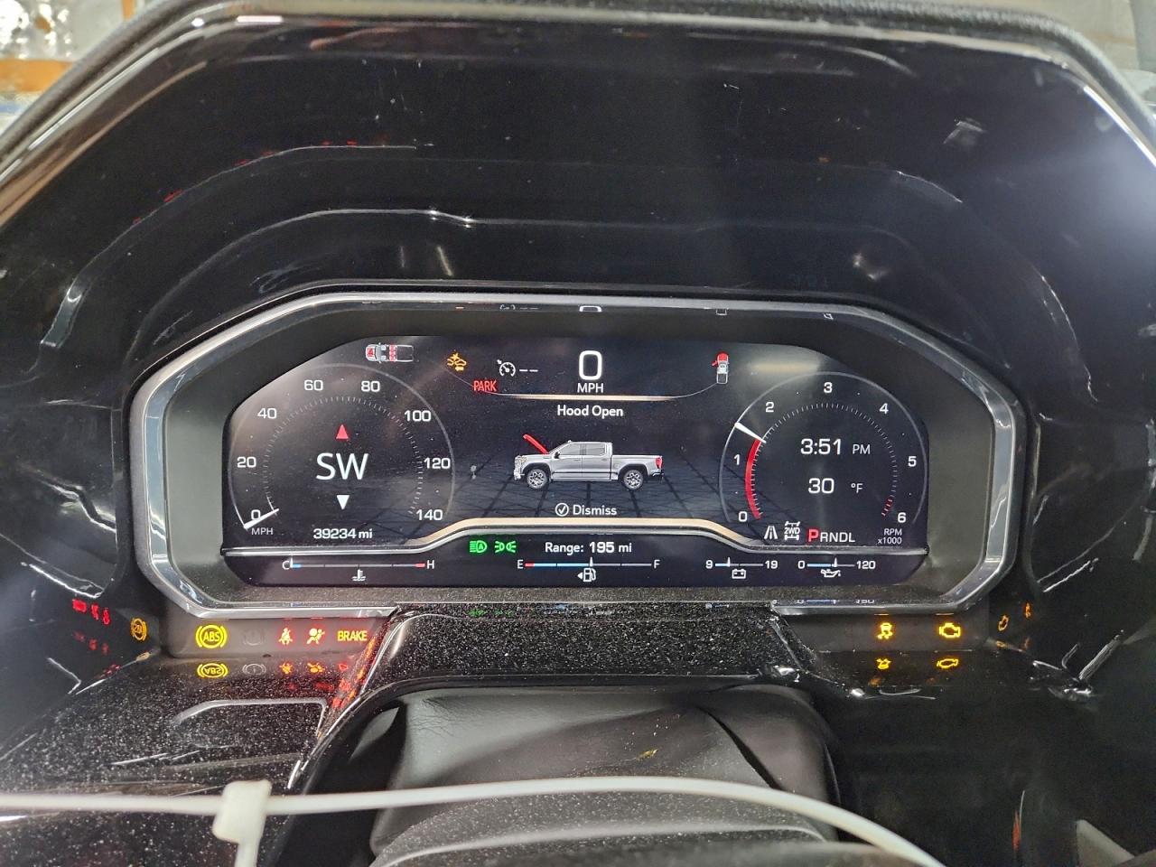 2025 GMC SIERRA K1500 SLT photo 9