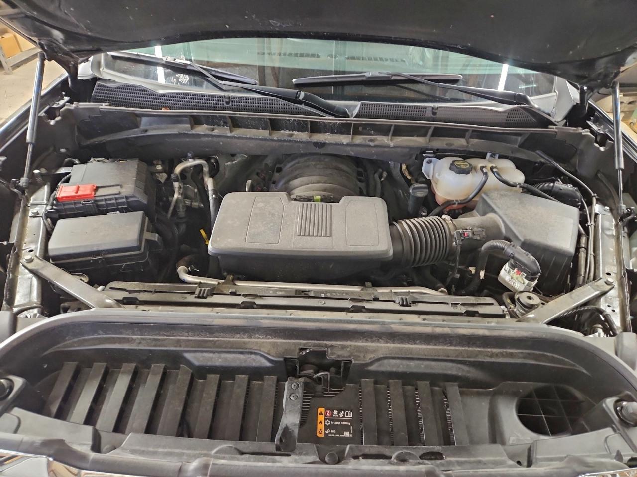 2025 GMC SIERRA K1500 SLT photo 11