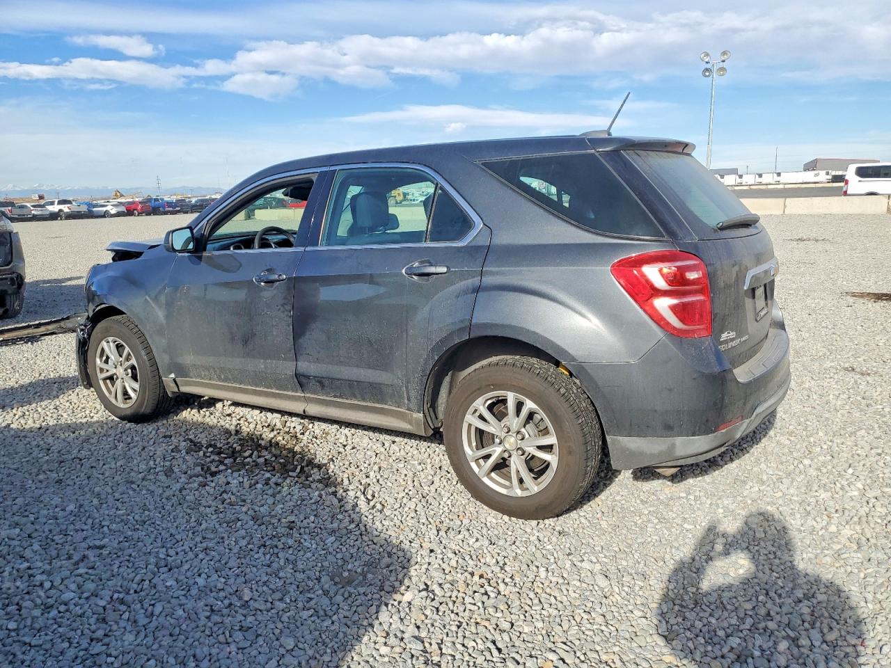 2017 CHEVROLET EQUINOX LS photo 2