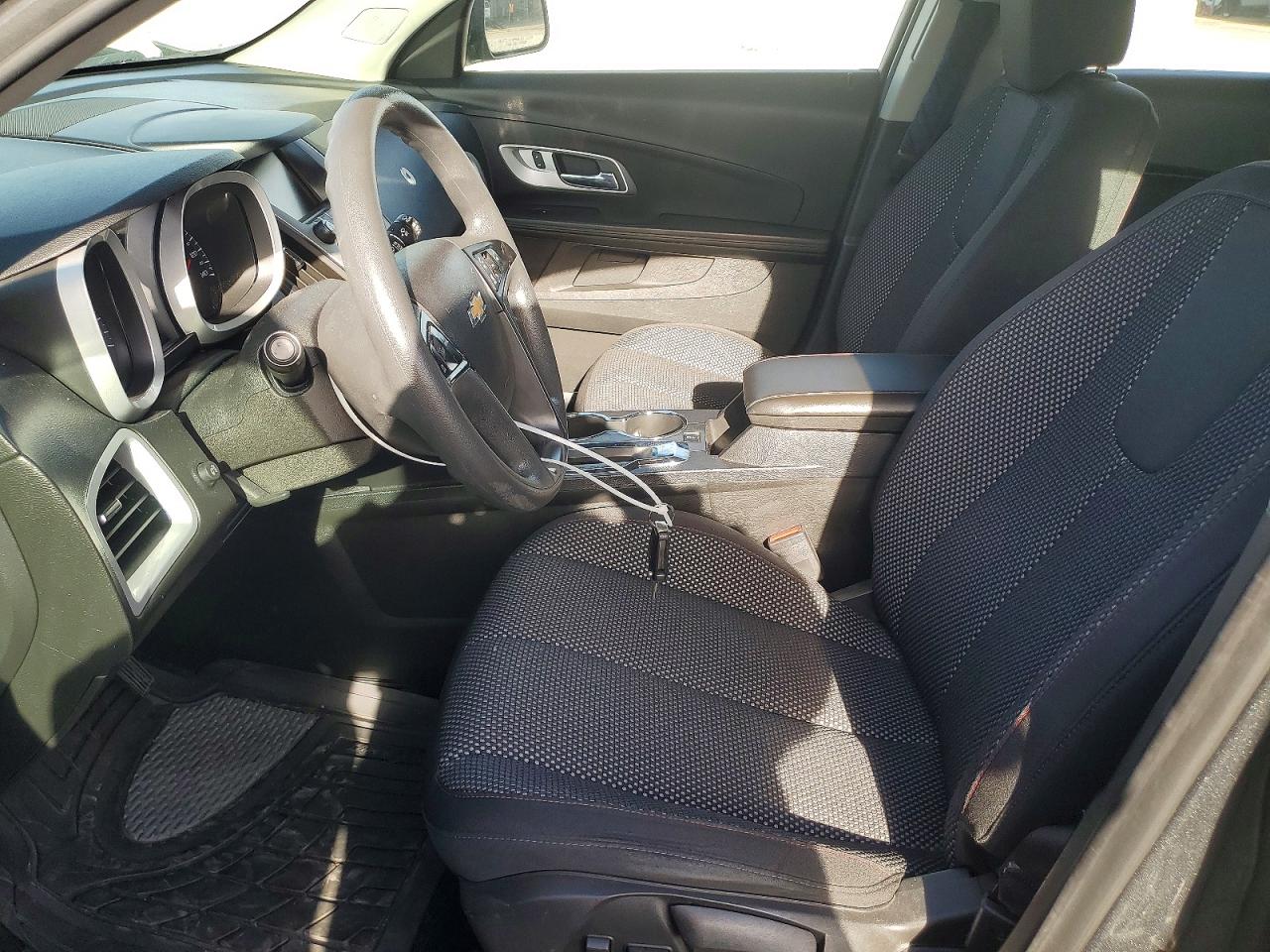 2017 CHEVROLET EQUINOX LS photo 7