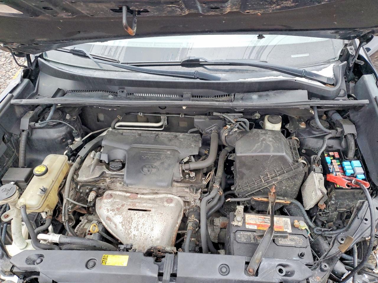 2013 TOYOTA RAV4 LE photo 11