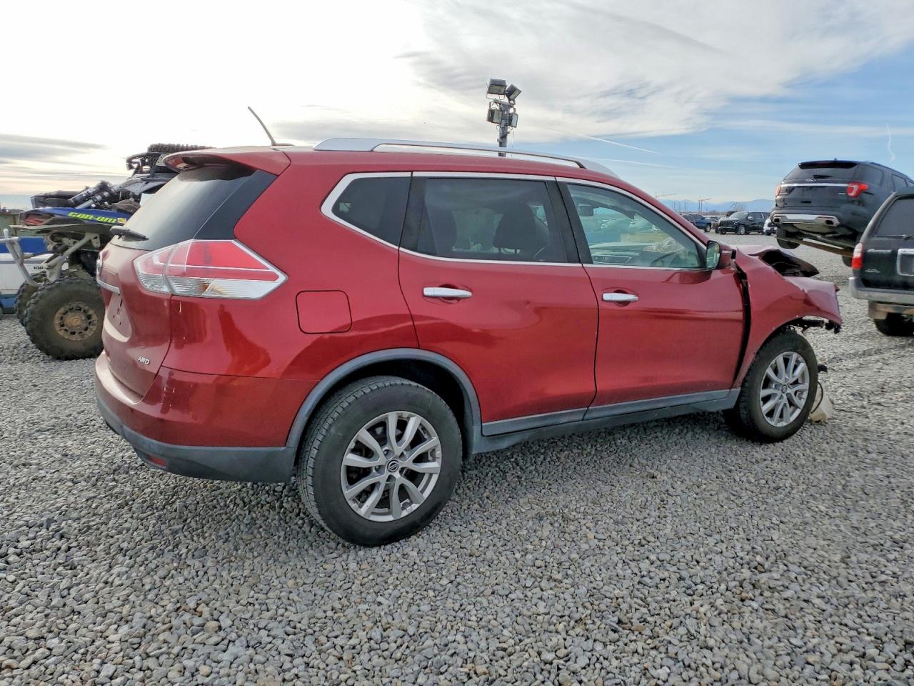 2016 NISSAN ROGUE S photo 3