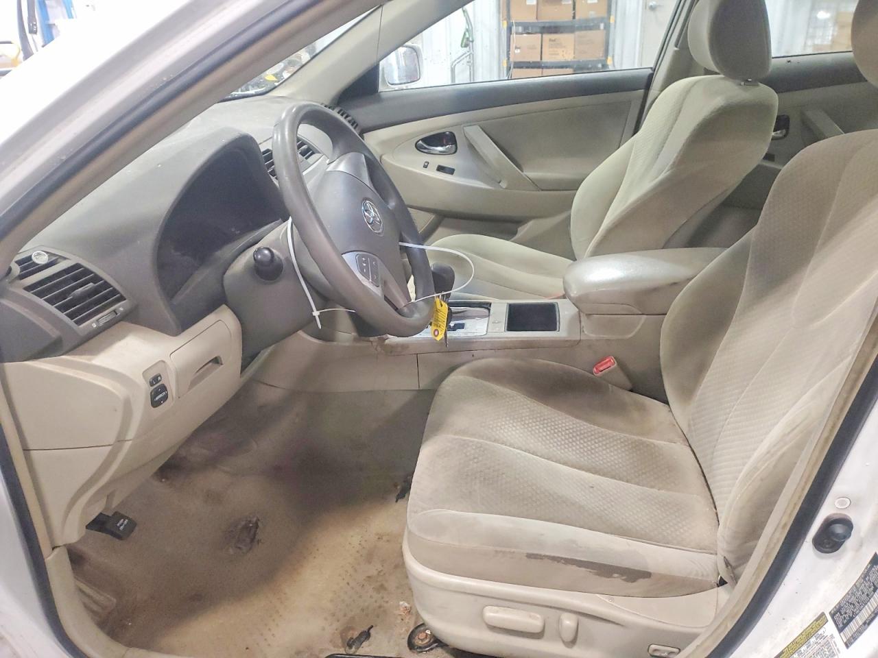 2007 TOYOTA CAMRY LE photo 7