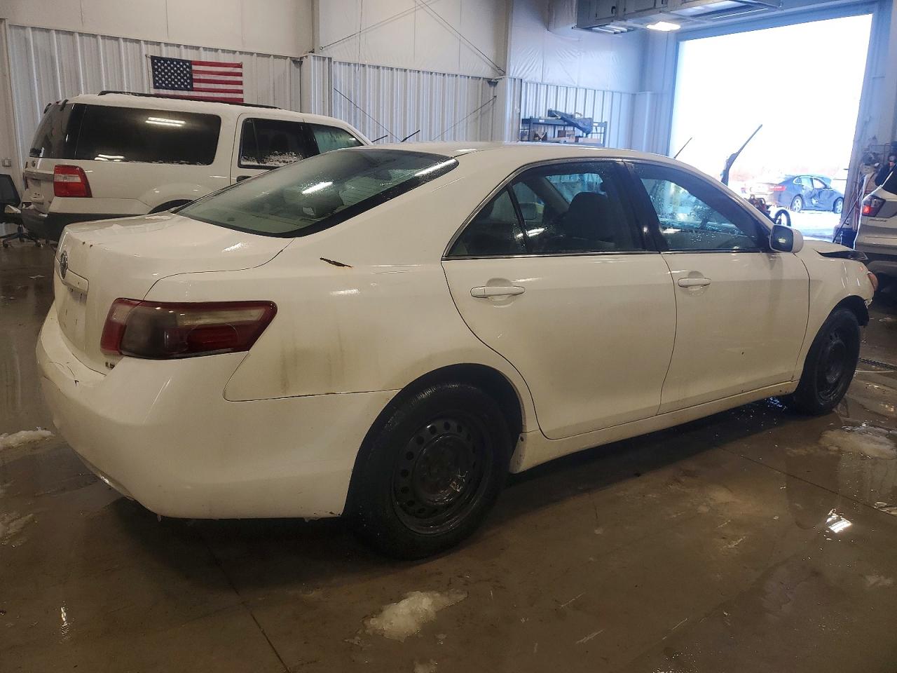 2007 TOYOTA CAMRY LE photo 3