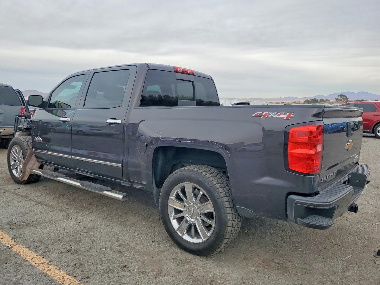 2014 CHEVROLET SILVERADO K1500 HIGH COUNTRY photo 2