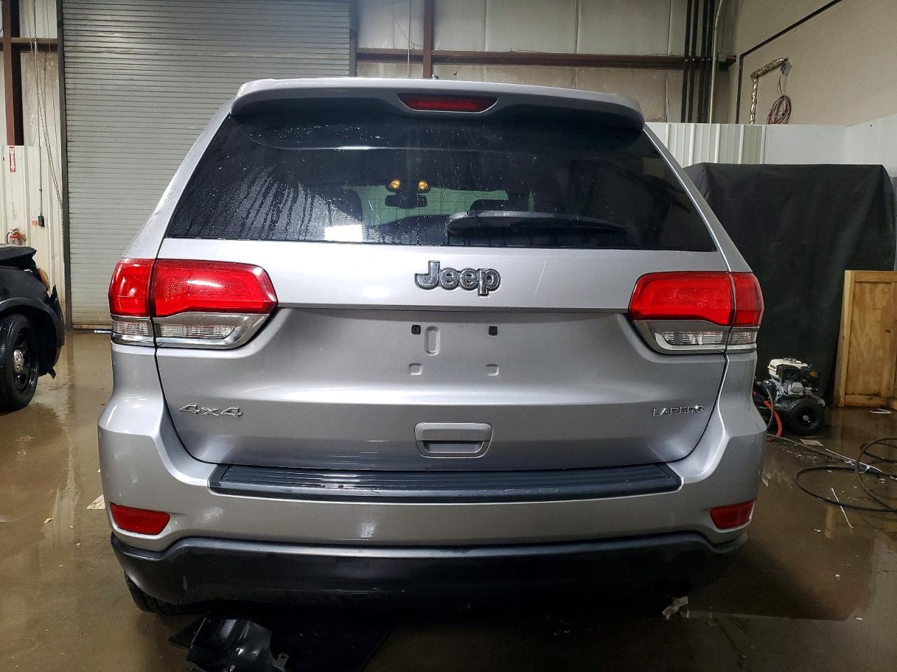 2015 JEEP GRAND CHEROKEE LAREDO photo 6