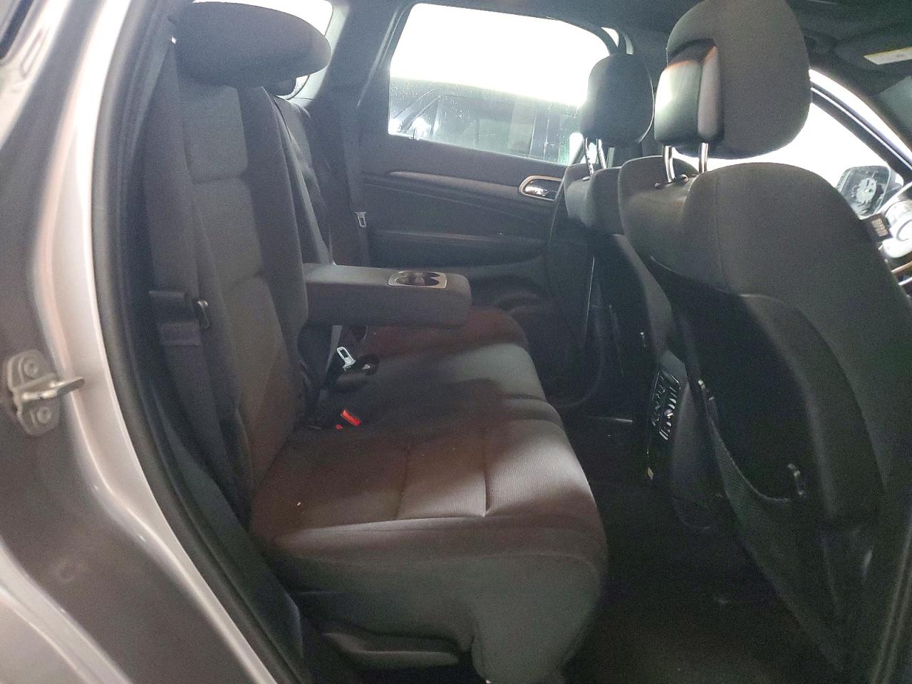 2015 JEEP GRAND CHEROKEE LAREDO photo 11