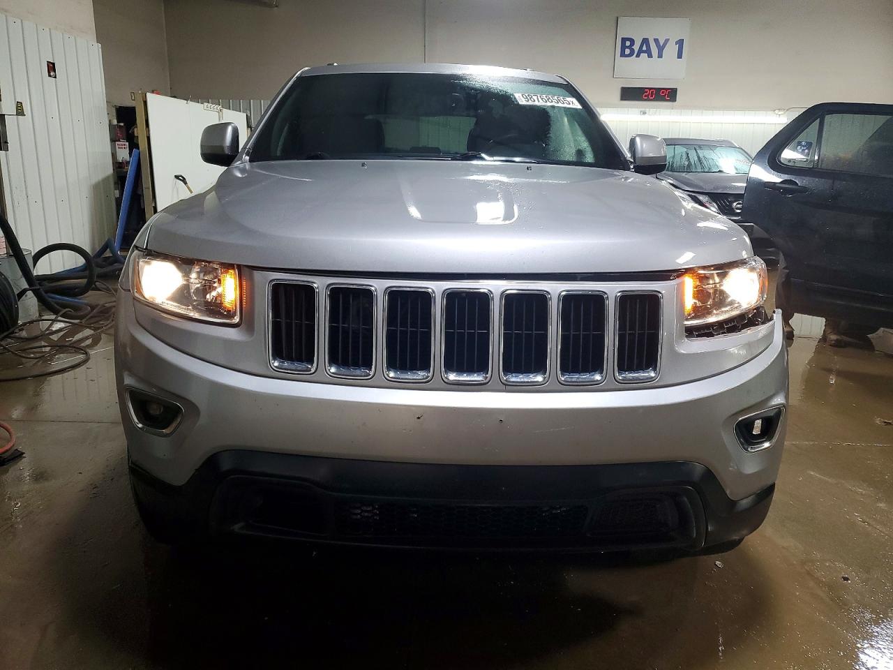 2015 JEEP GRAND CHEROKEE LAREDO photo 5
