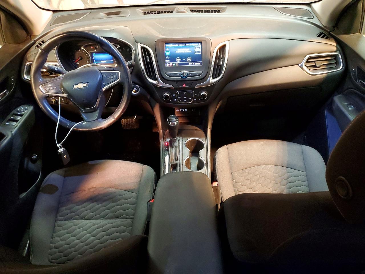 2021 CHEVROLET EQUINOX LT photo 8