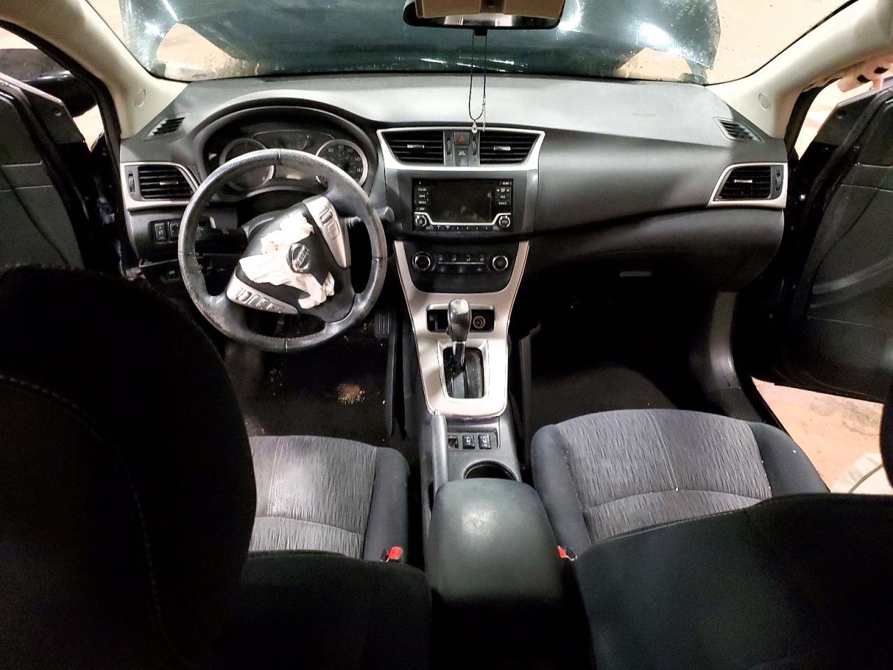 2015 NISSAN SENTRA S photo 8