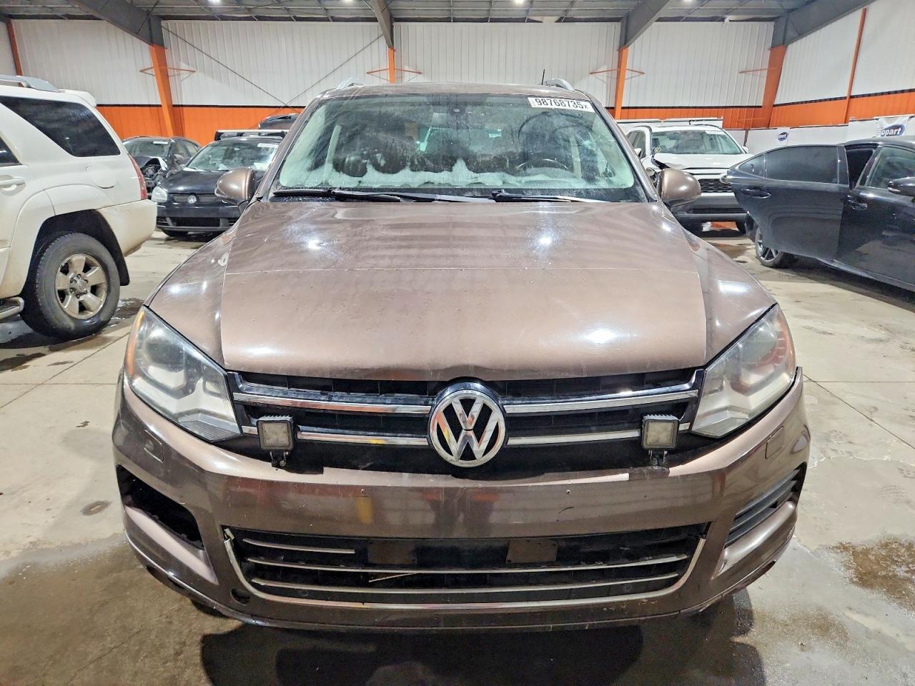 2012 VOLKSWAGEN TOUAREG V6 photo 5