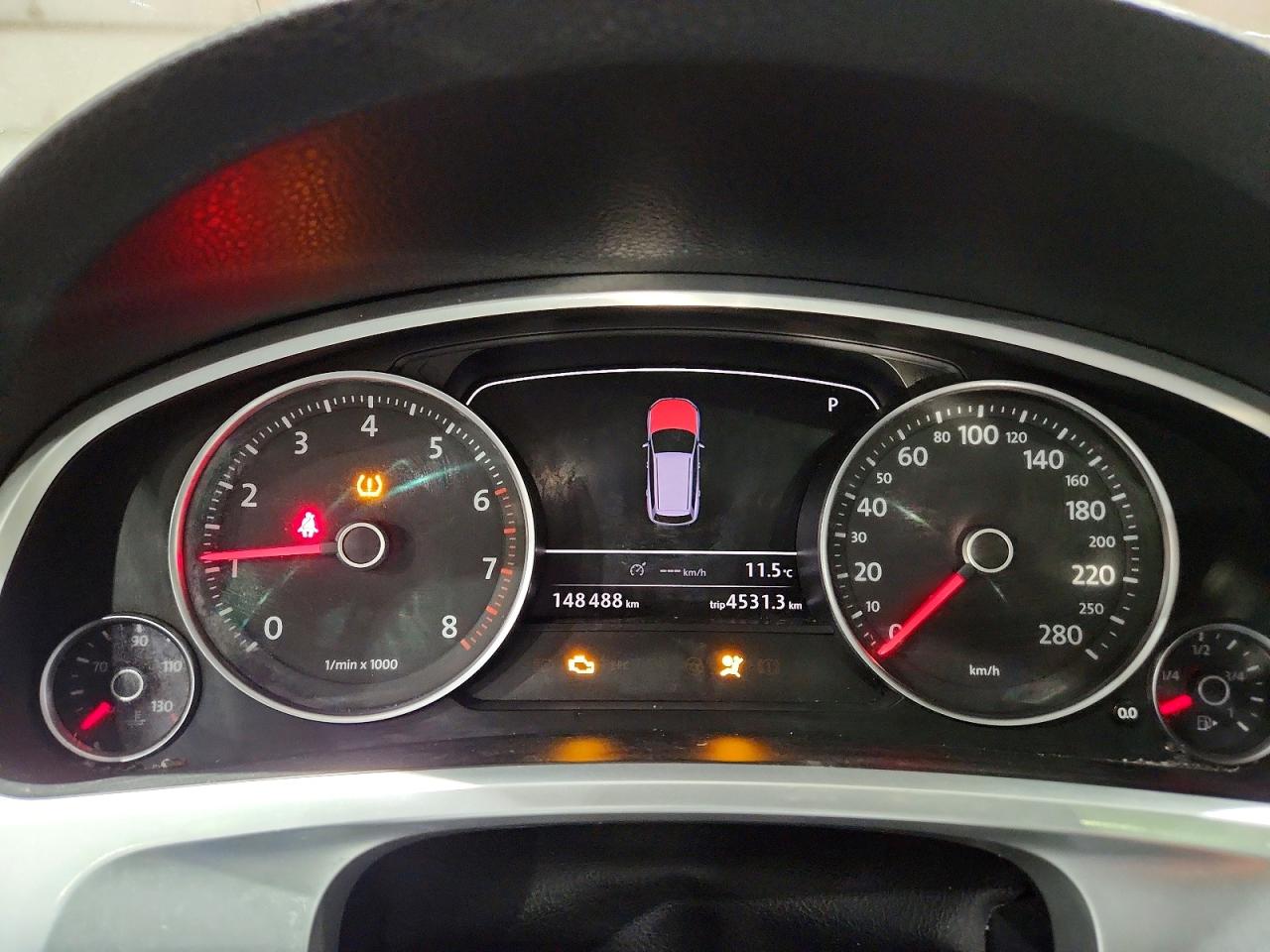 2012 VOLKSWAGEN TOUAREG V6 photo 9