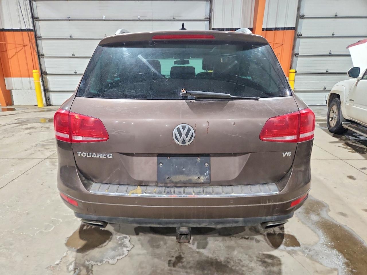 2012 VOLKSWAGEN TOUAREG V6 photo 6