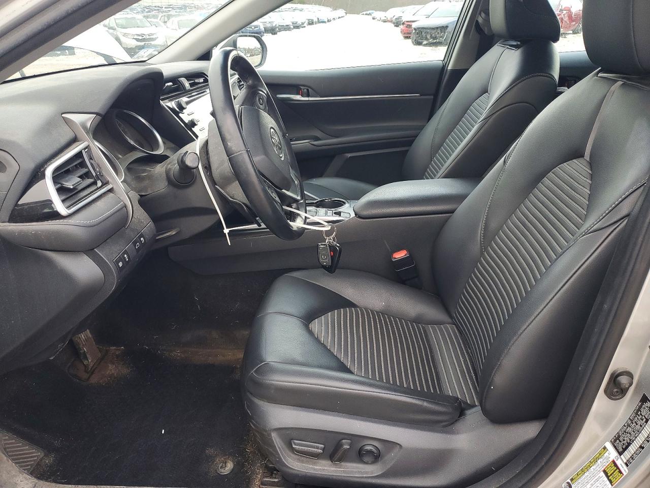 2018 TOYOTA CAMRY HYBRID photo 7