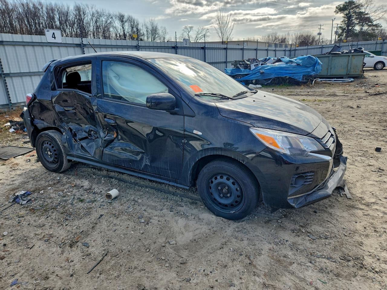 2024 MITSUBISHI MIRAGE ES photo 4
