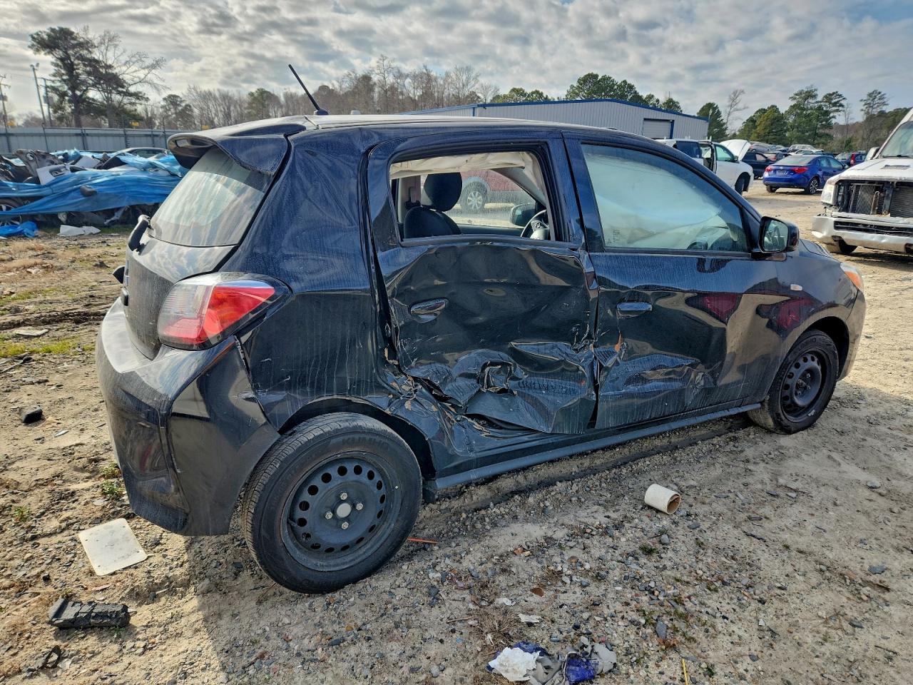 2024 MITSUBISHI MIRAGE ES photo 3