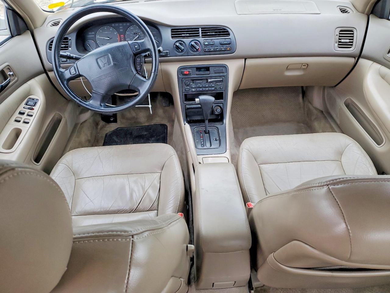 1997 HONDA ACCORD EX photo 8