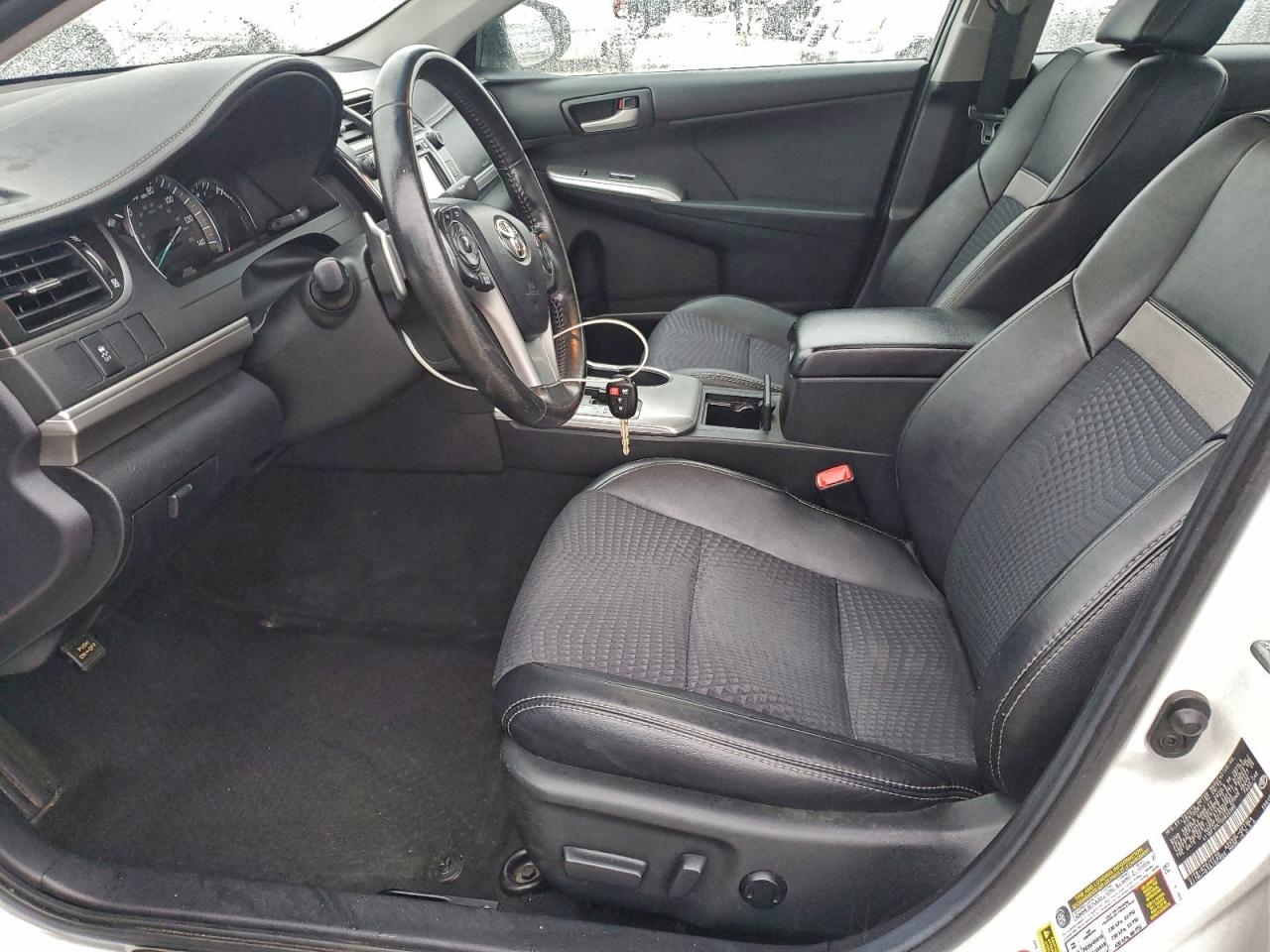 2012 TOYOTA CAMRY BASE photo 7