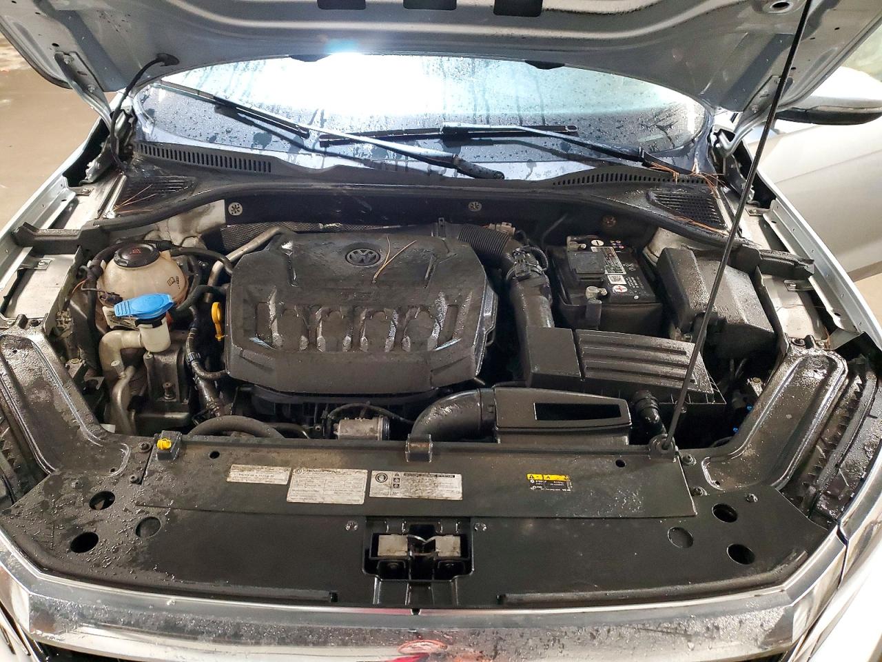 2020 VOLKSWAGEN PASSAT SE photo 11