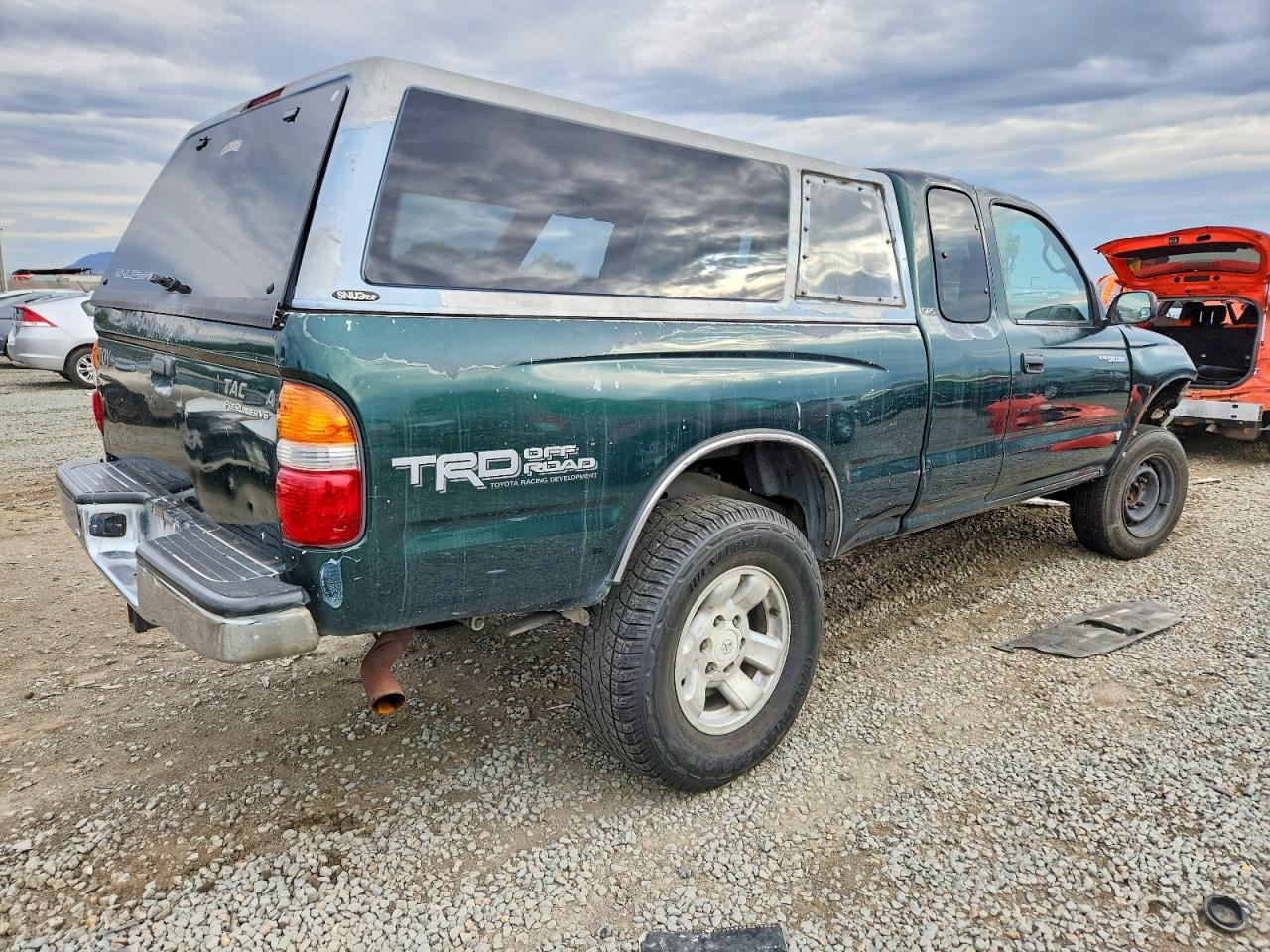 2000 TOYOTA TACOMA XTRACAB PRERUNNER photo 3
